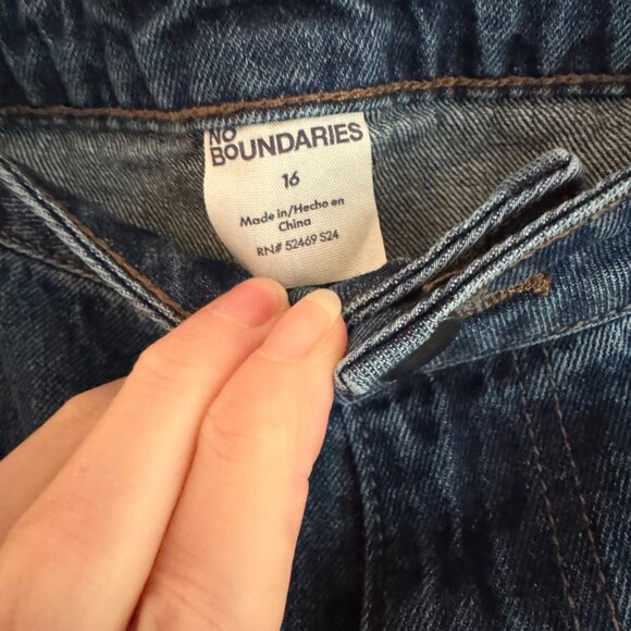 NWT No Boundries Wide Leg Cuffed Jeans 16 - Picture 5 of 7